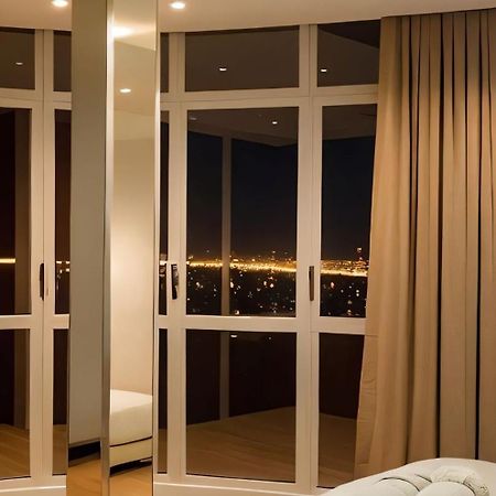 Amazing Appartement " Avec Climatisation " Au Centre Ville En Face Hilton & Gare Train De Tgv De Tanger 2N Танжер Экстерьер фото
