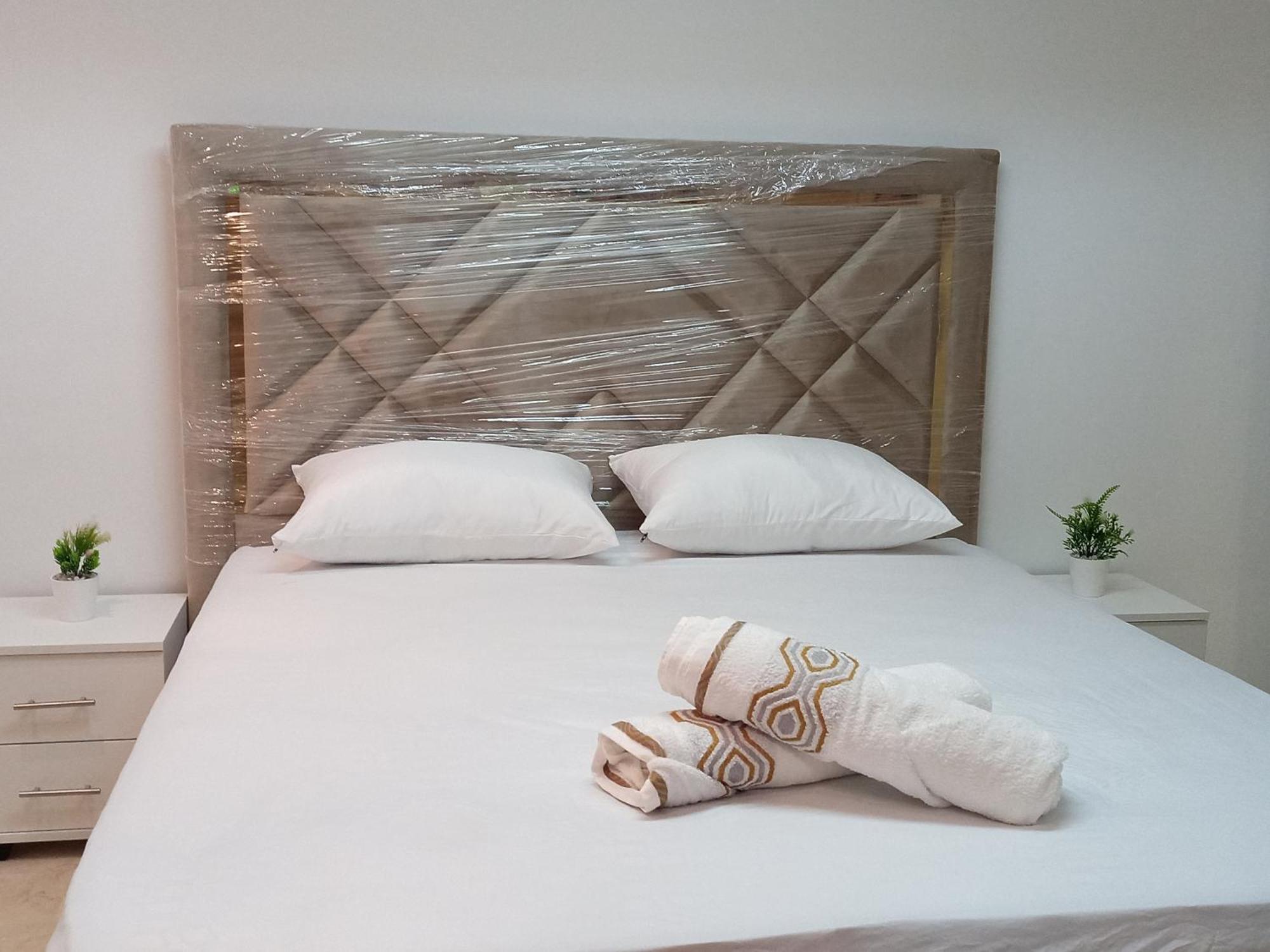 Amazing Appartement " Avec Climatisation " Au Centre Ville En Face Hilton & Gare Train De Tgv De Tanger 2N Танжер Экстерьер фото