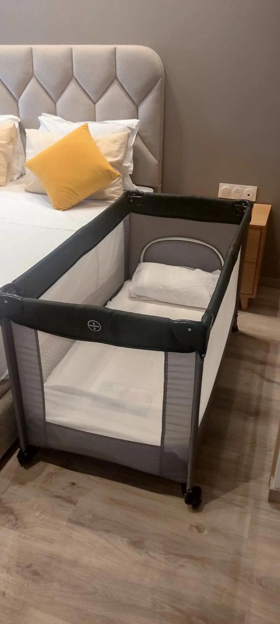 Amazing Appartement " Avec Climatisation " Au Centre Ville En Face Hilton & Gare Train De Tgv De Tanger 2N Танжер Экстерьер фото